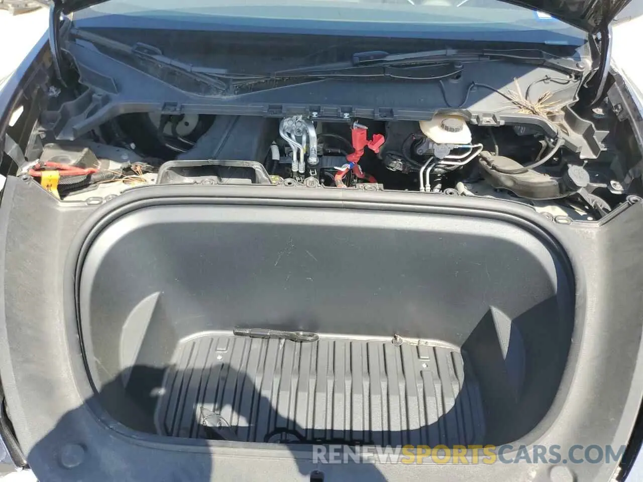 12 Фотография поврежденного автомобиля 7SAYGDEE5RA282984 TESLA MODEL Y 2024