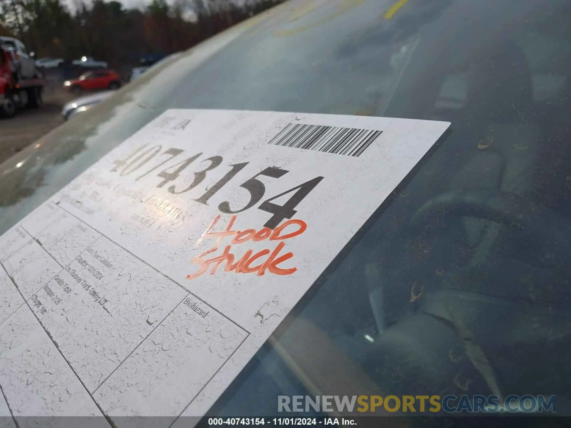 10 Photograph of a damaged car 7SAYGDEE5RA325008 TESLA MODEL Y 2024