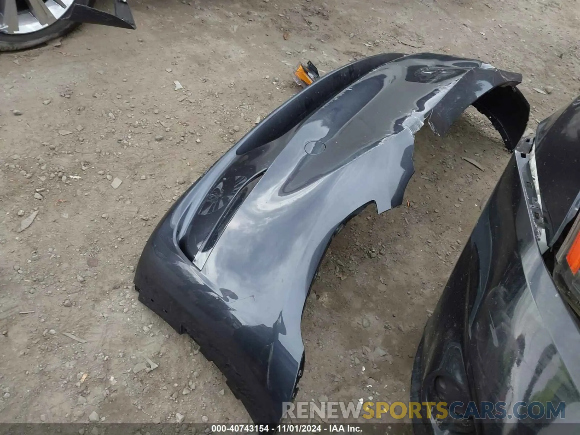 12 Photograph of a damaged car 7SAYGDEE5RA325008 TESLA MODEL Y 2024