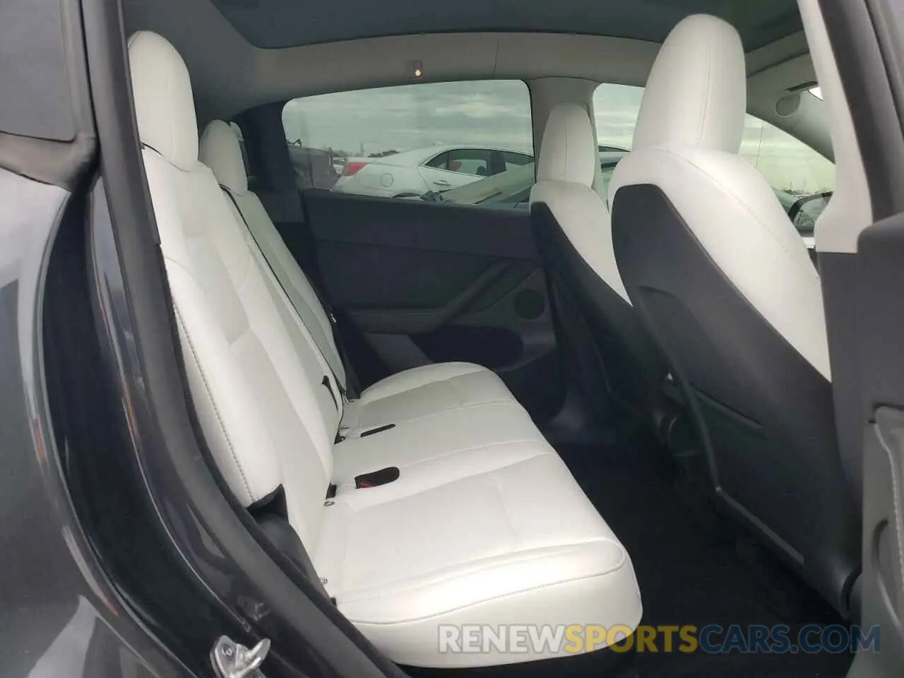 10 Фотография поврежденного автомобиля 7SAYGDEE5RF073327 TESLA MODEL Y 2024