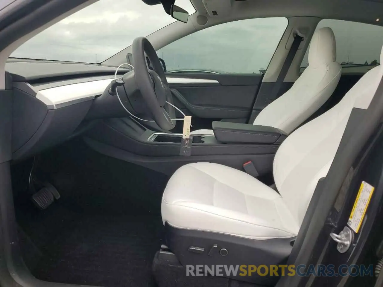 7 Фотография поврежденного автомобиля 7SAYGDEE5RF073327 TESLA MODEL Y 2024