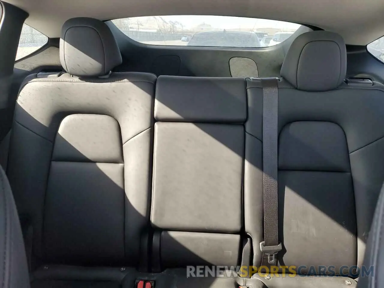 10 Фотография поврежденного автомобиля 7SAYGDEE5RF114359 TESLA MODEL Y 2024