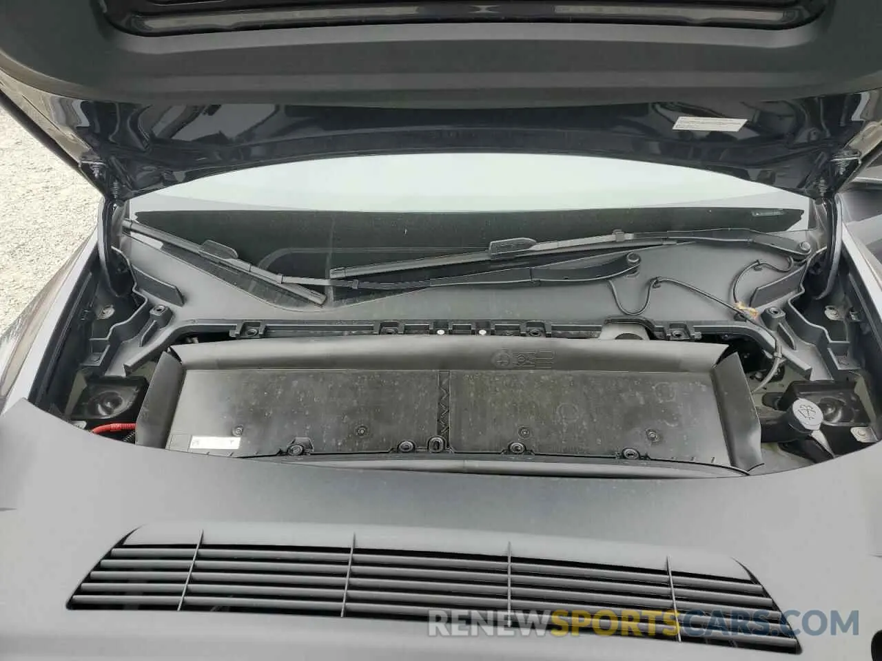 12 Photograph of a damaged car 7SAYGDEE5RF130383 TESLA MODEL Y 2024