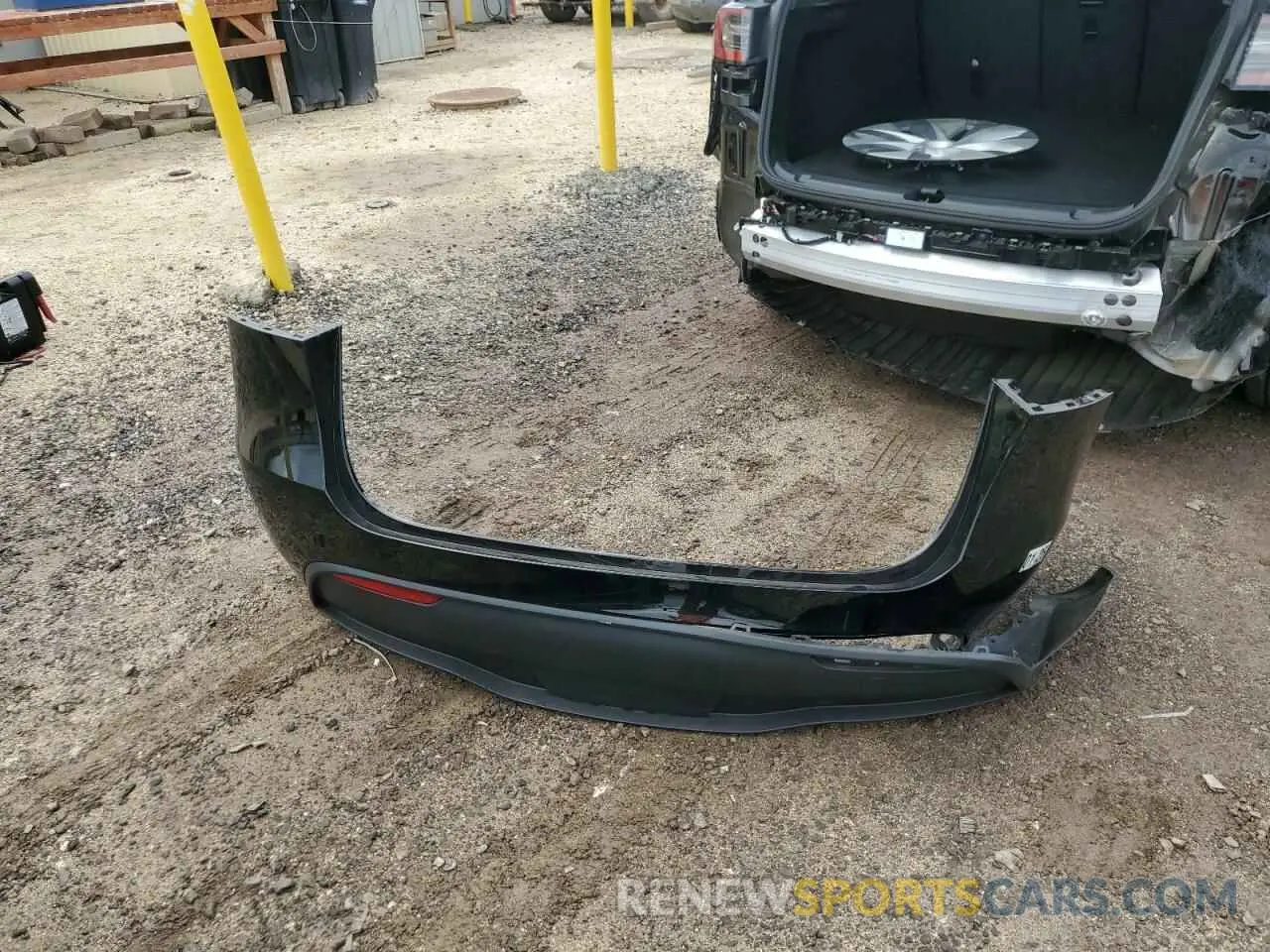 13 Photograph of a damaged car 7SAYGDEE5RF983821 TESLA MODEL Y 2024