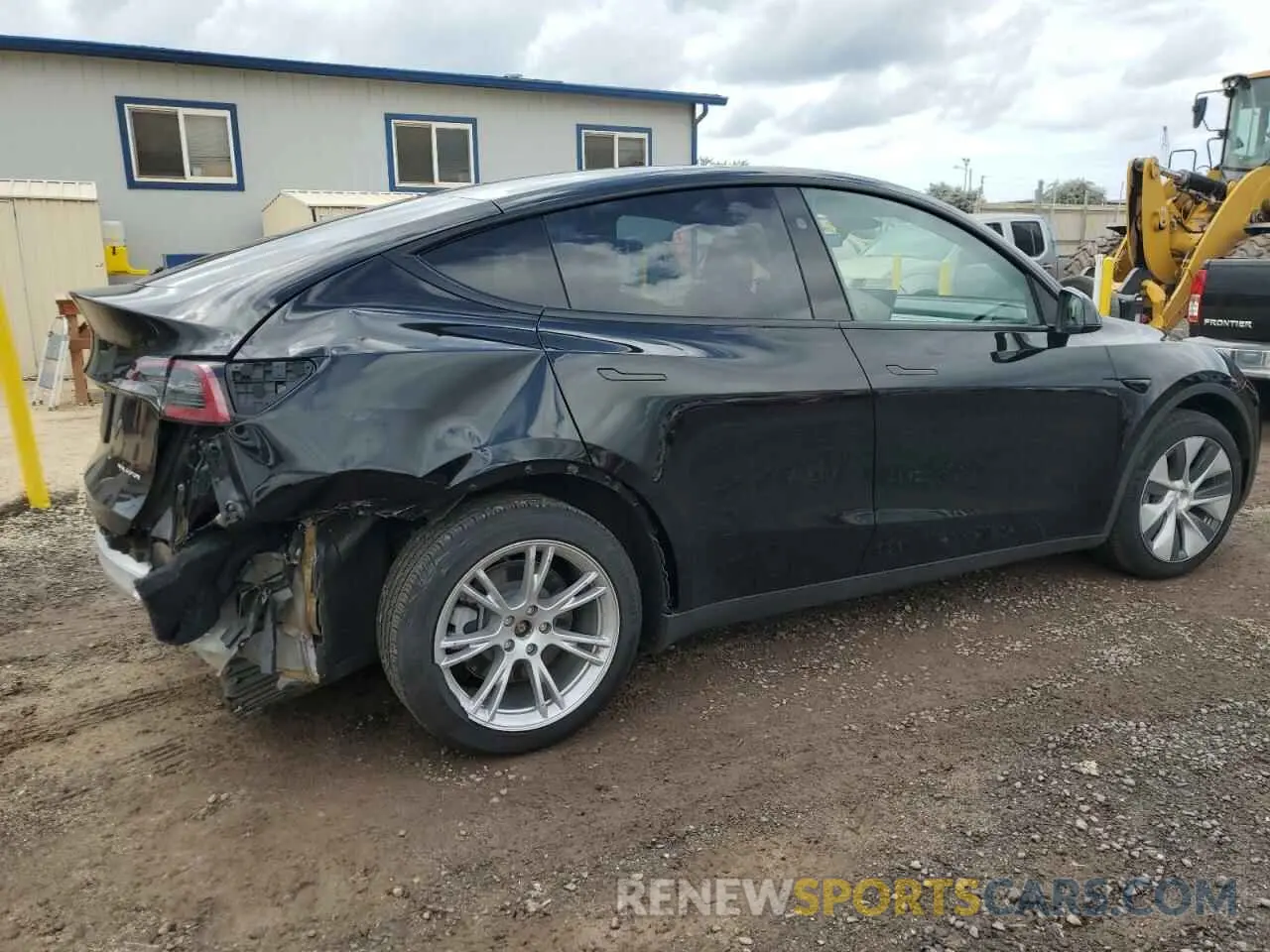 3 Photograph of a damaged car 7SAYGDEE5RF983821 TESLA MODEL Y 2024