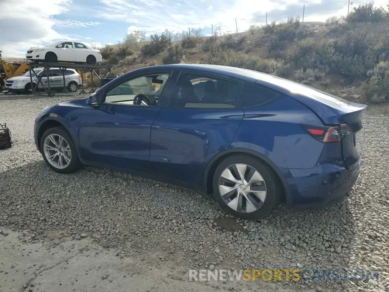 2 Photograph of a damaged car 7SAYGDEE6RA225970 TESLA MODEL Y 2024