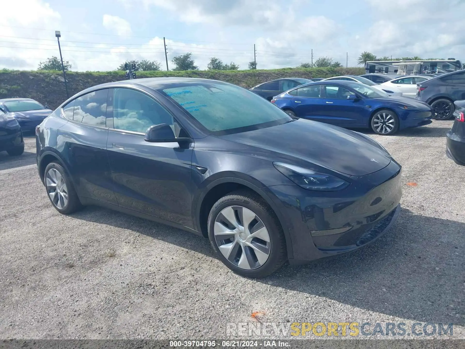 1 Фотография поврежденного автомобиля 7SAYGDEE6RA239531 TESLA MODEL Y 2024