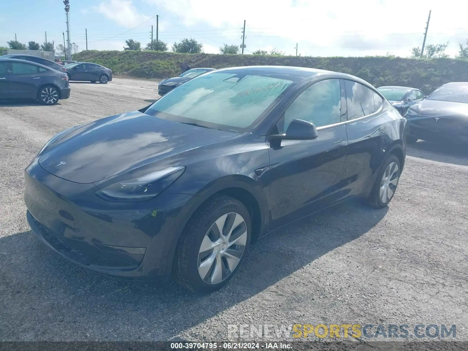 2 Фотография поврежденного автомобиля 7SAYGDEE6RA239531 TESLA MODEL Y 2024
