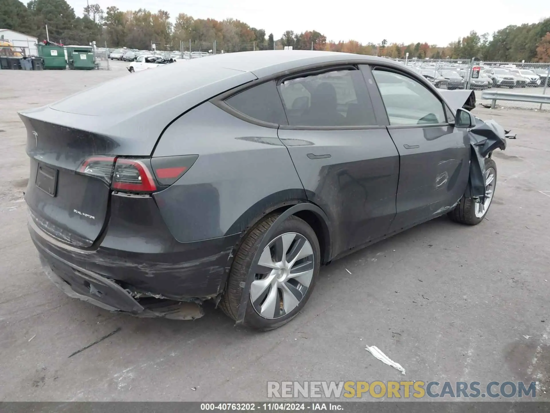 4 Фотография поврежденного автомобиля 7SAYGDEE6RA247824 TESLA MODEL Y 2024