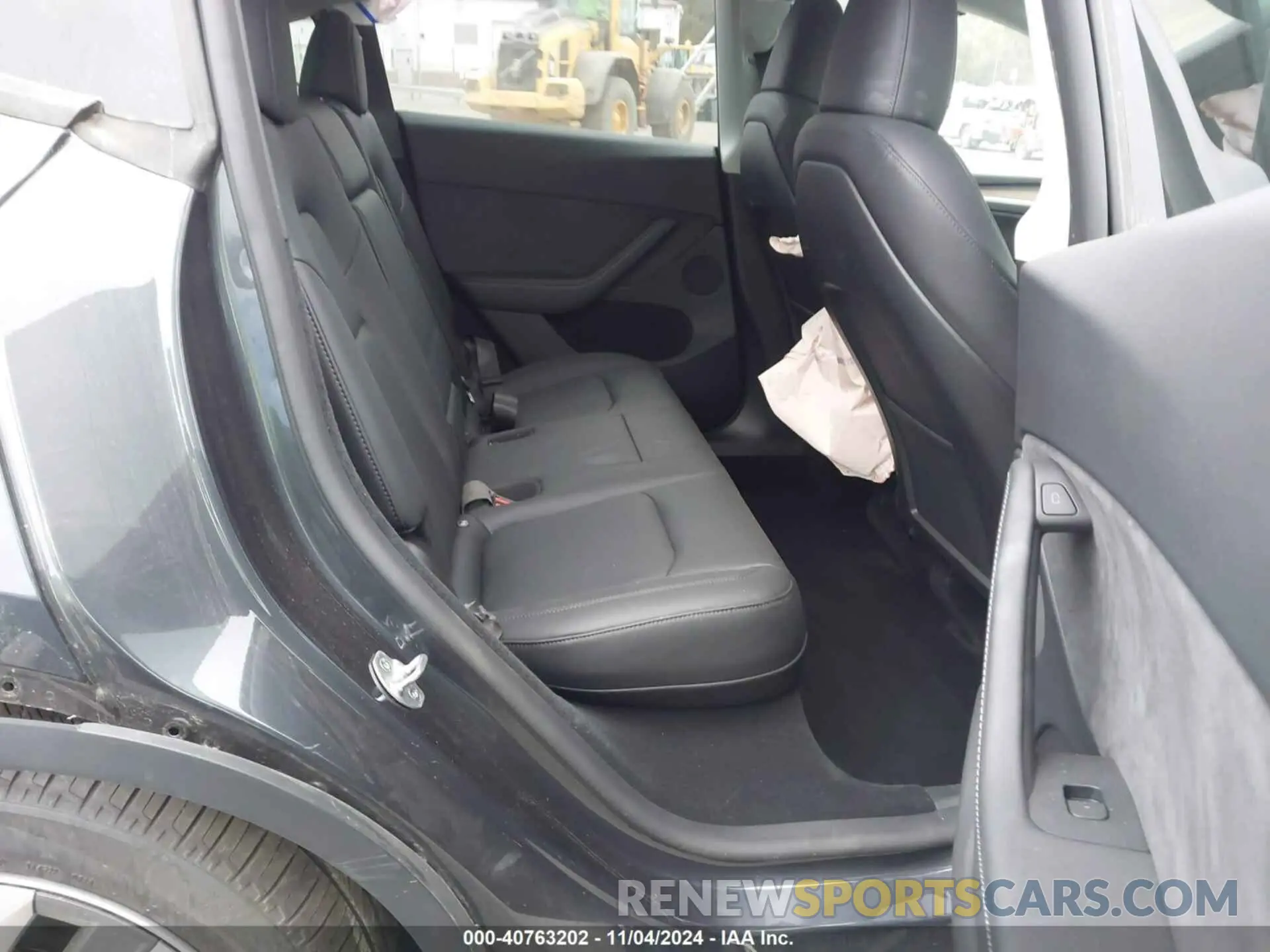 8 Фотография поврежденного автомобиля 7SAYGDEE6RA247824 TESLA MODEL Y 2024