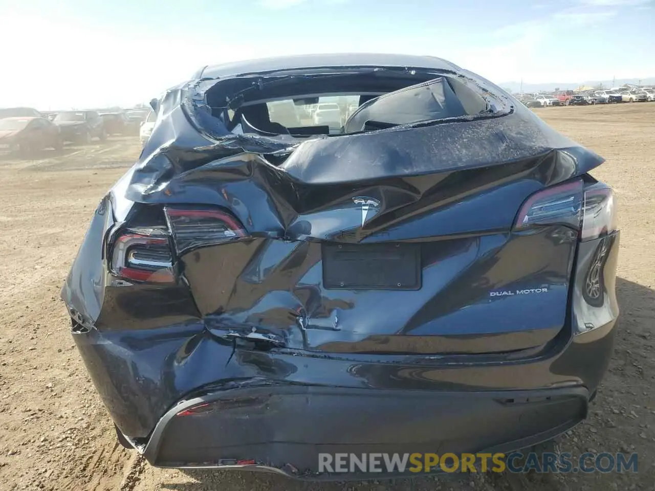 6 Фотография поврежденного автомобиля 7SAYGDEE6RA256328 TESLA MODEL Y 2024