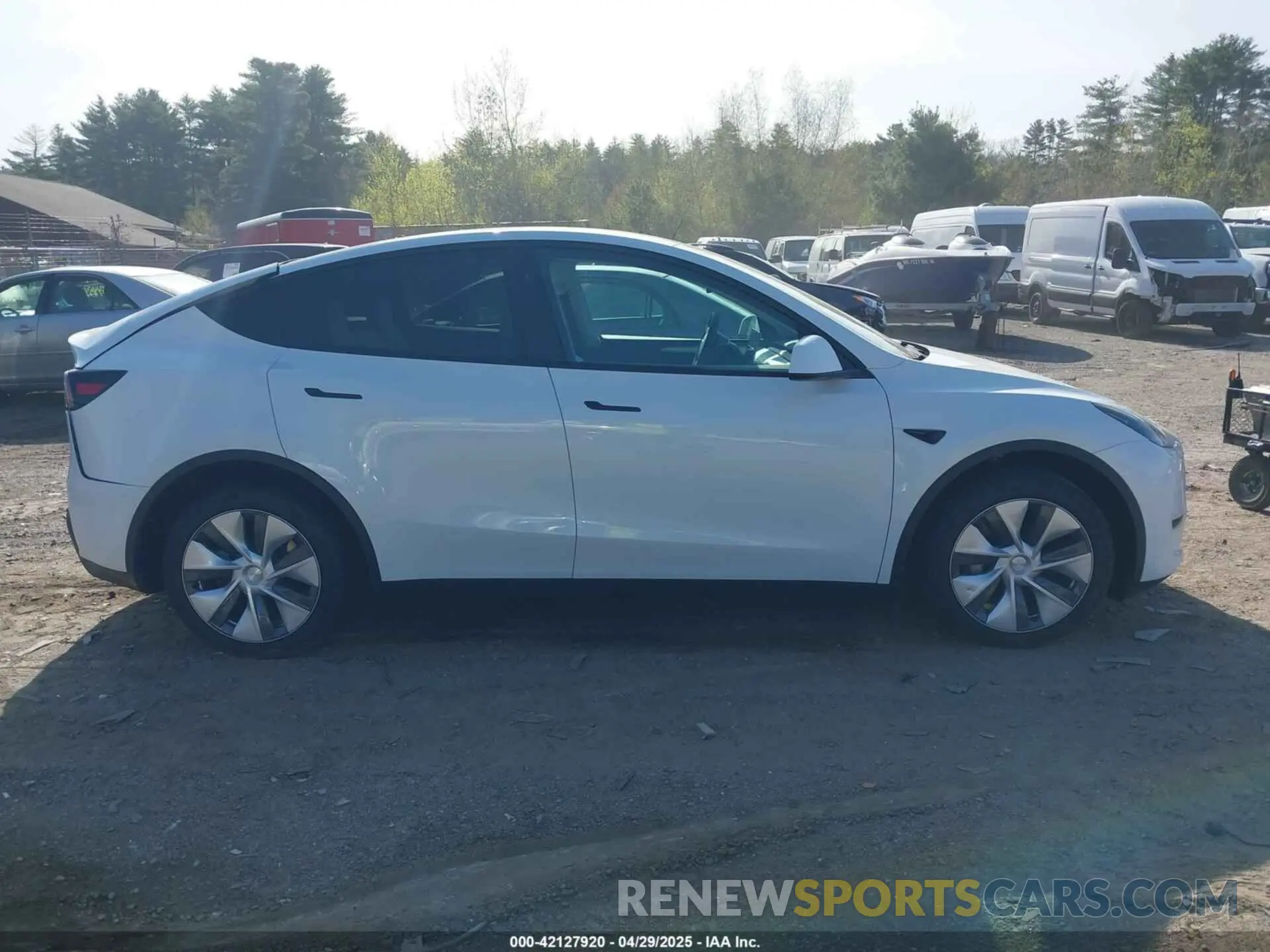 13 Фотография поврежденного автомобиля 7SAYGDEE6RA269435 TESLA MODEL Y 2024