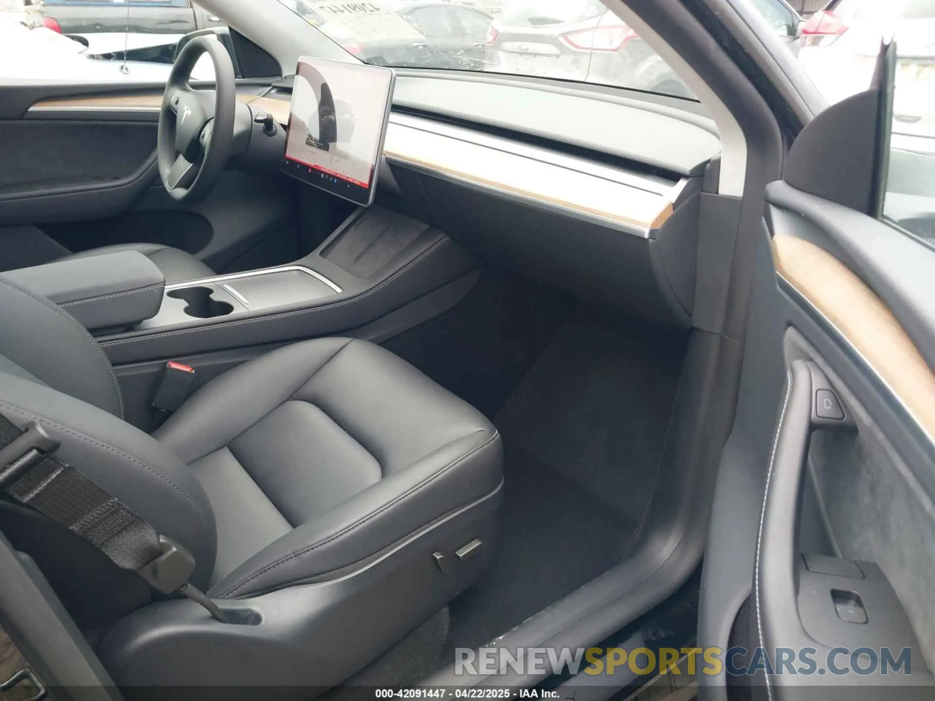 5 Фотография поврежденного автомобиля 7SAYGDEE6RA271573 TESLA MODEL Y 2024