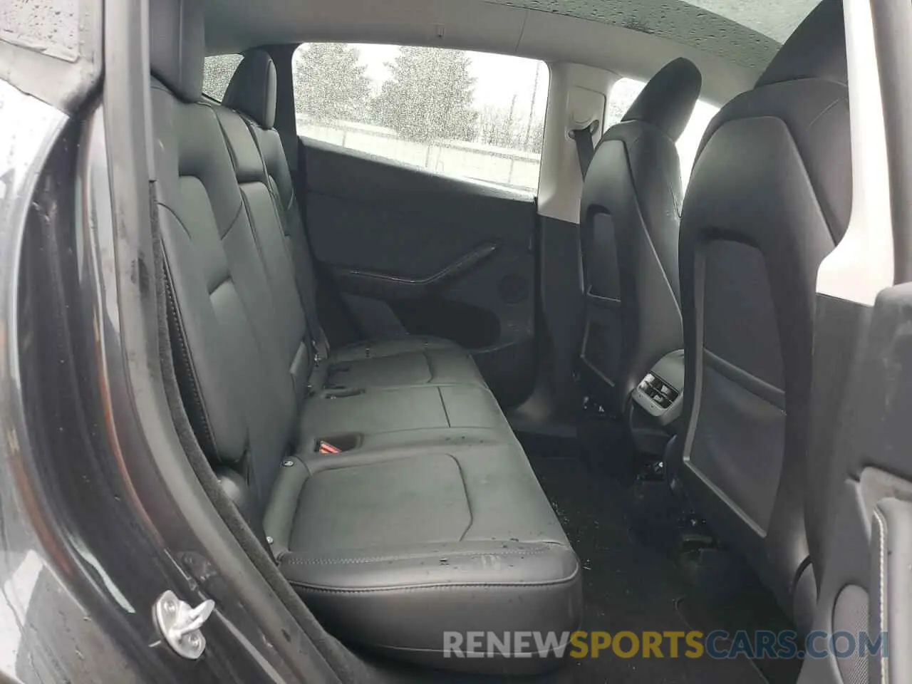 10 Фотография поврежденного автомобиля 7SAYGDEE6RA278636 TESLA MODEL Y 2024