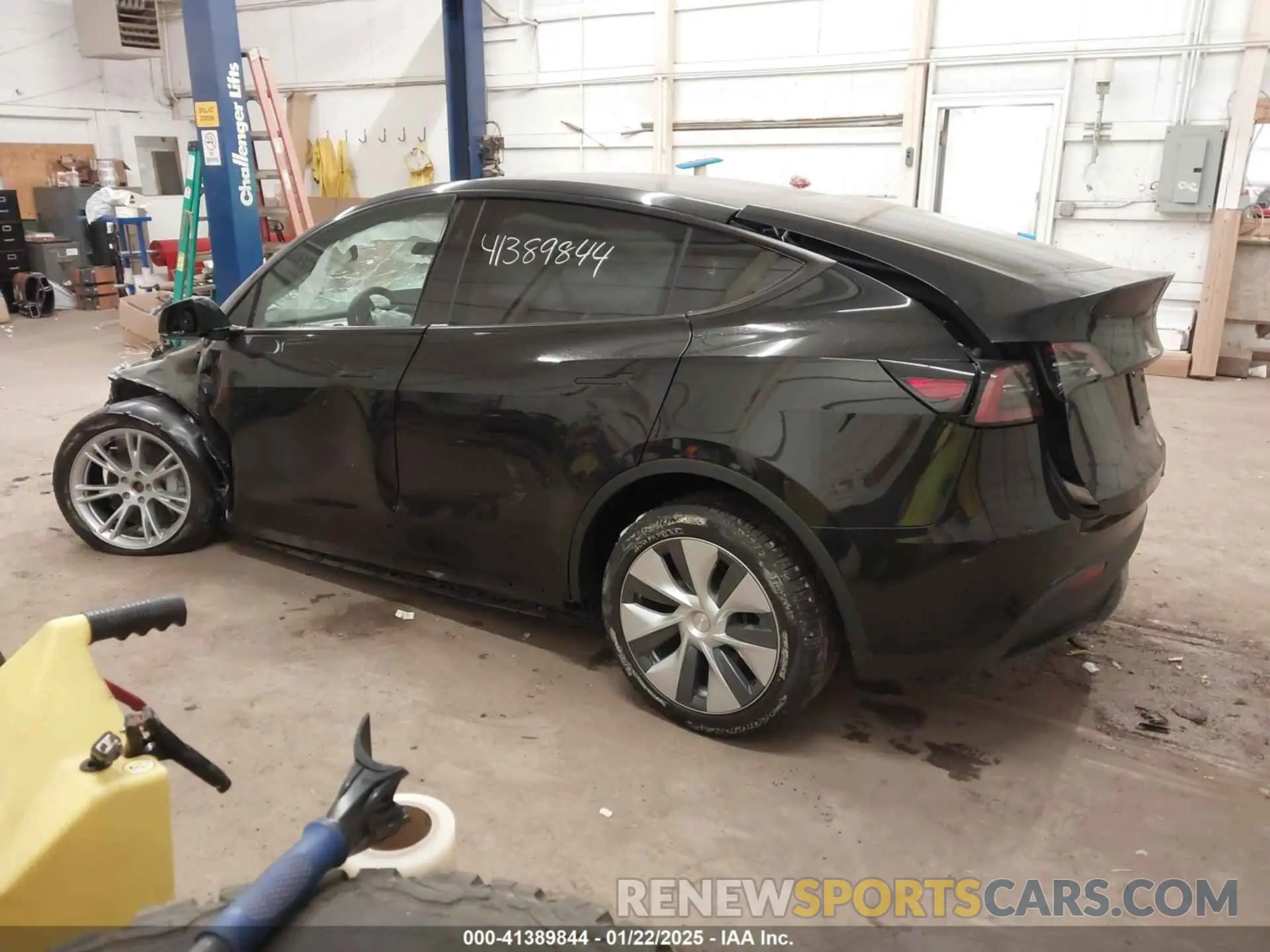 13 Фотография поврежденного автомобиля 7SAYGDEE6RA288826 TESLA MODEL Y 2024