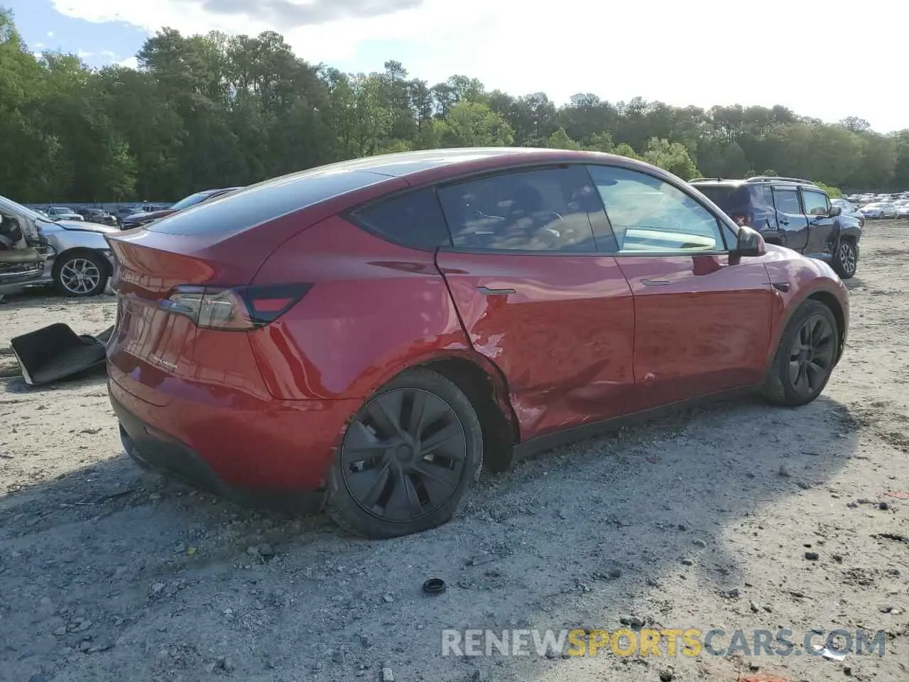 3 Photograph of a damaged car 7SAYGDEE6RA318973 TESLA MODEL Y 2024