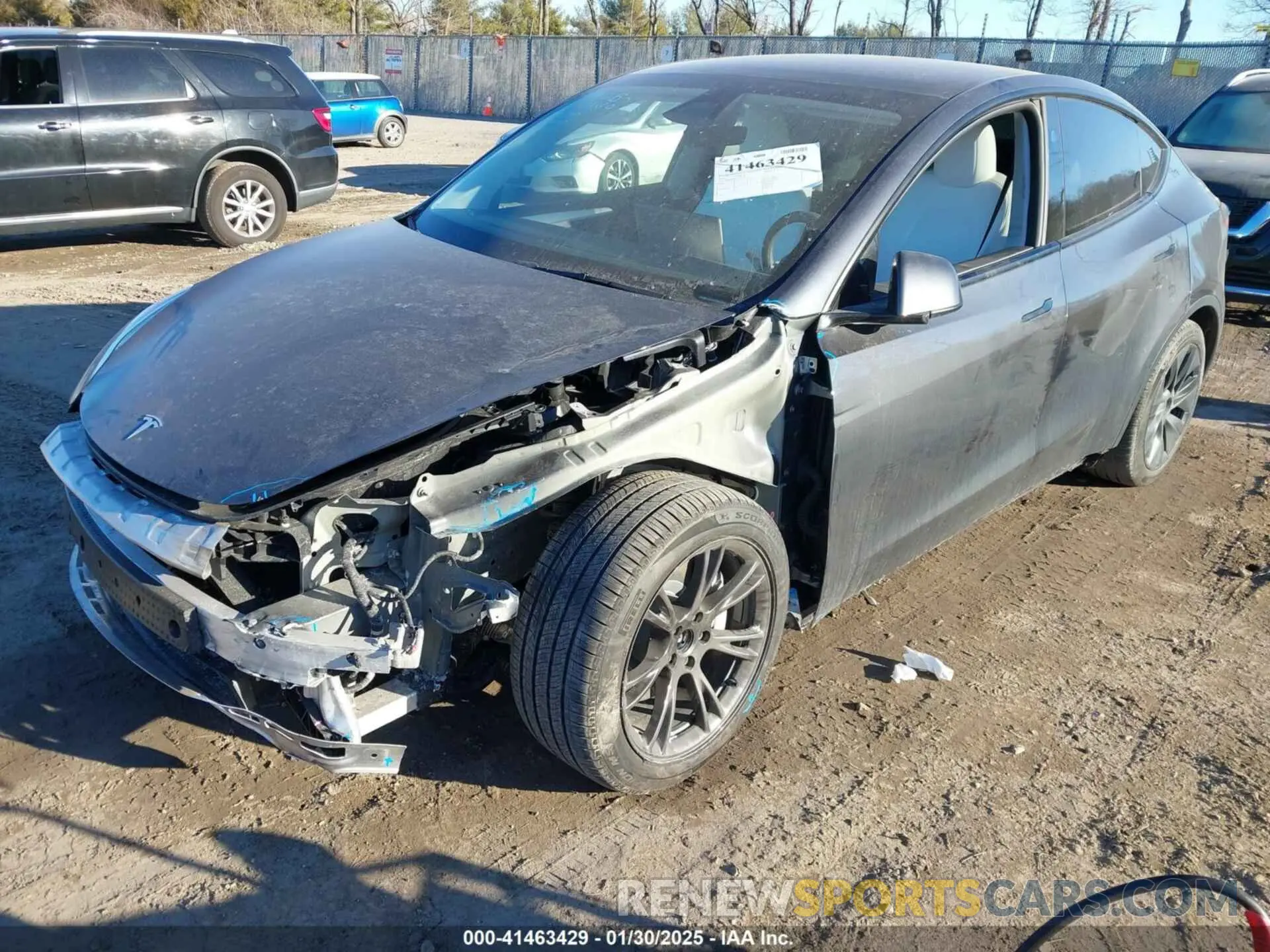 2 Фотография поврежденного автомобиля 7SAYGDEE6RA321453 TESLA MODEL Y 2024