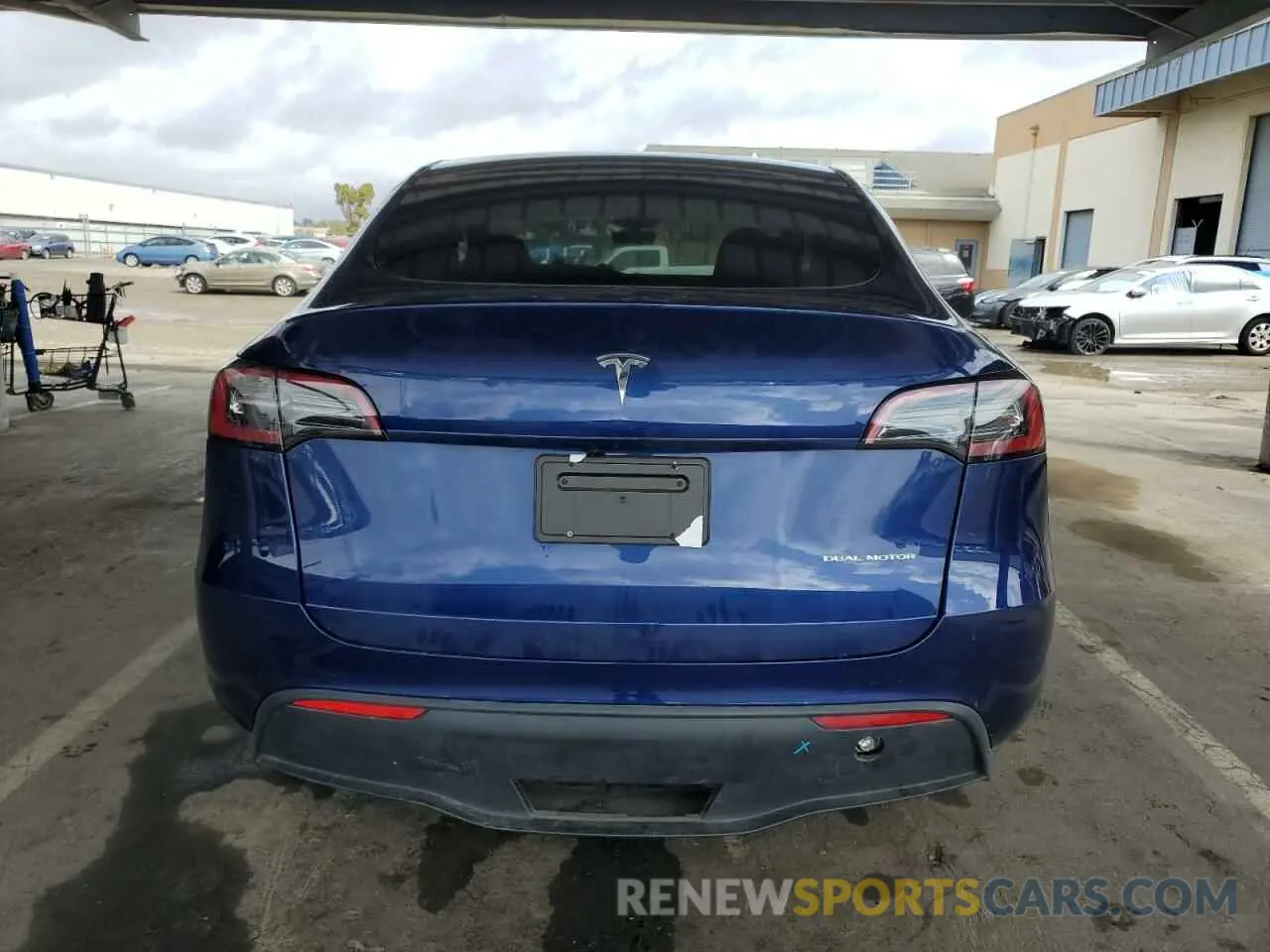 6 Фотография поврежденного автомобиля 7SAYGDEE6RF025366 TESLA MODEL Y 2024