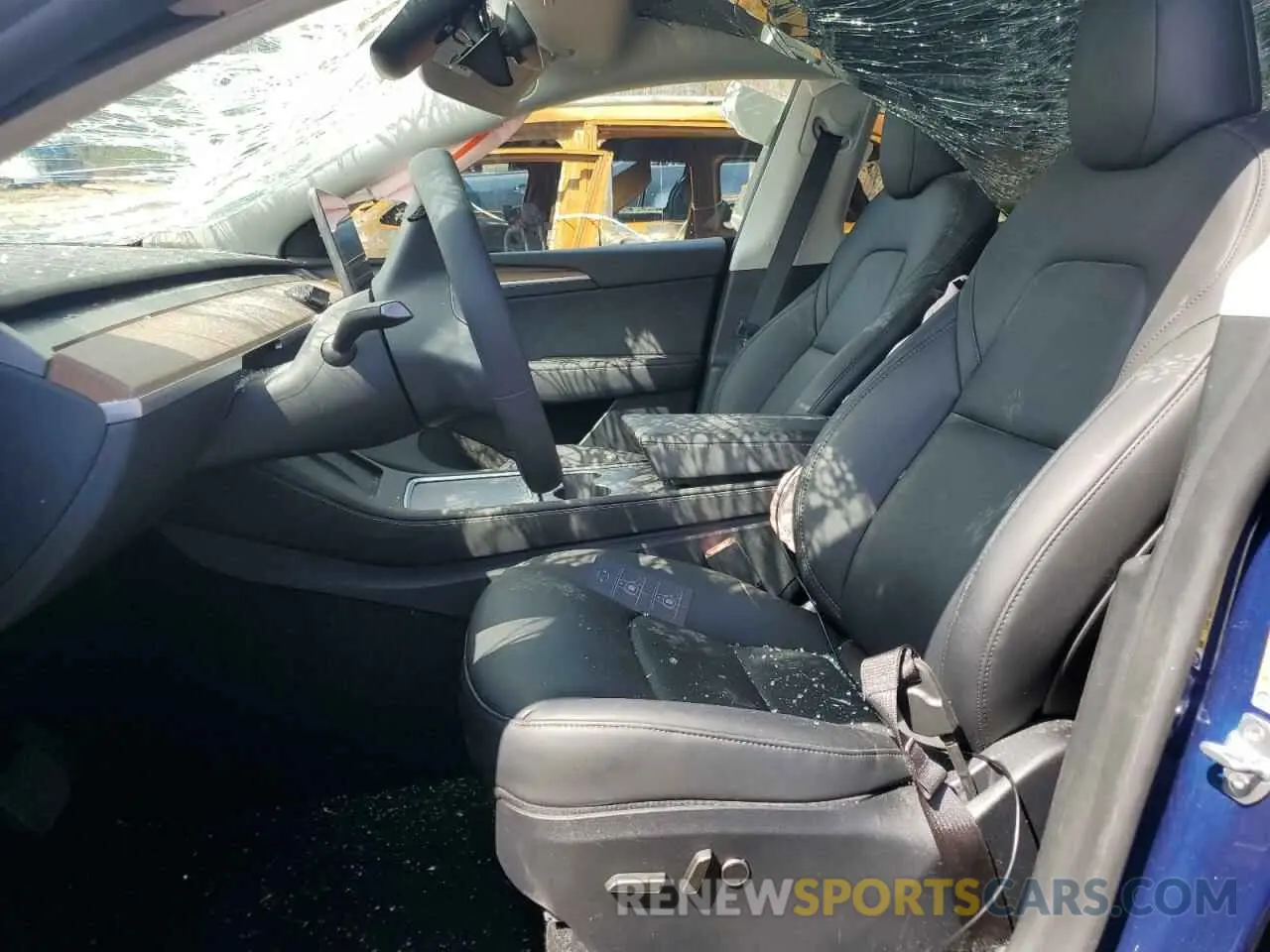 7 Фотография поврежденного автомобиля 7SAYGDEE6RF036075 TESLA MODEL Y 2024