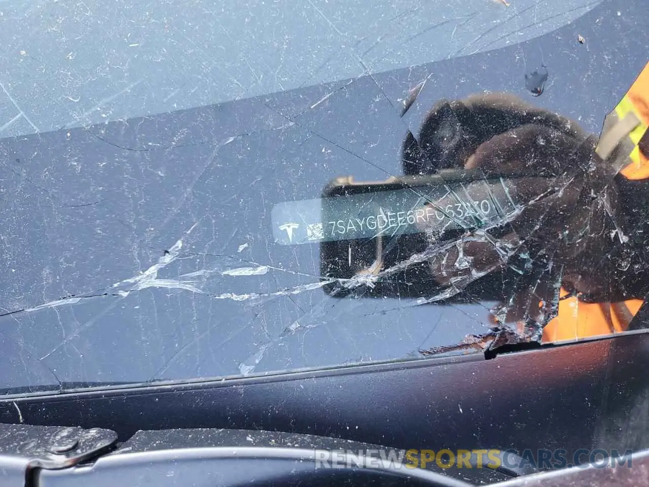 12 Photograph of a damaged car 7SAYGDEE6RF063230 TESLA MODEL Y 2024