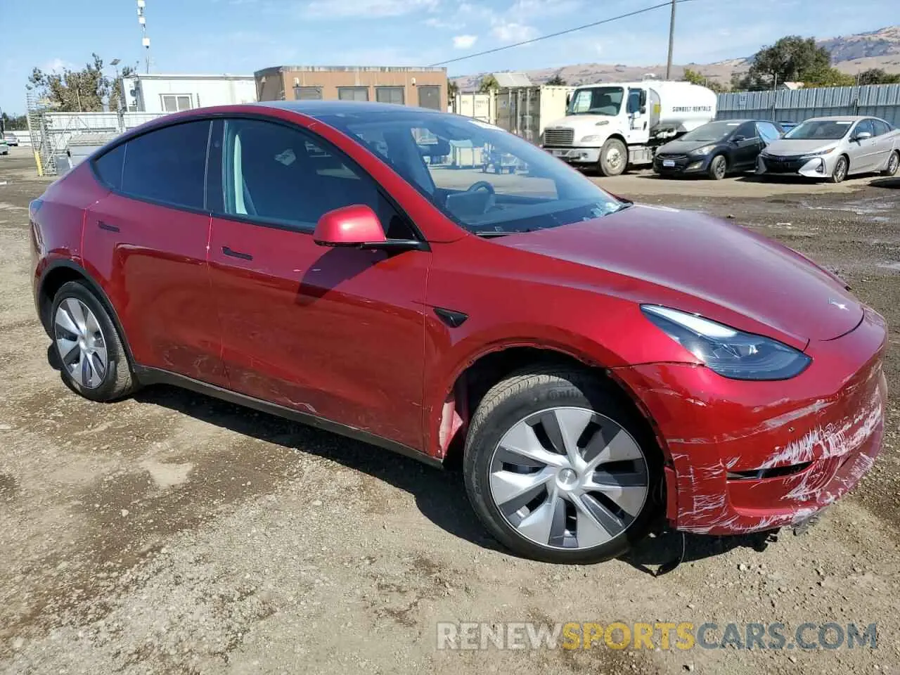 4 Photograph of a damaged car 7SAYGDEE6RF071151 TESLA MODEL Y 2024
