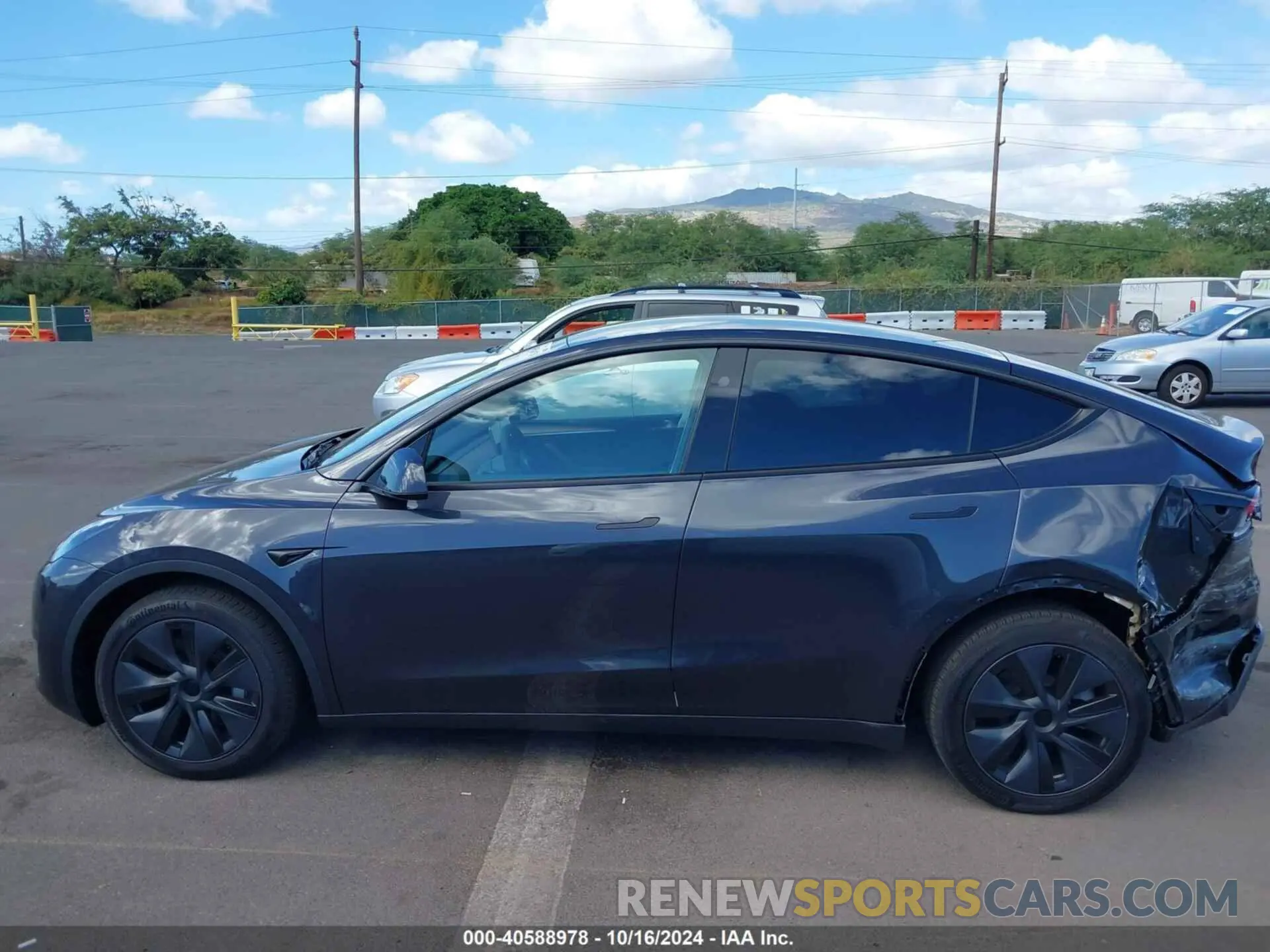 15 Photograph of a damaged car 7SAYGDEE6RF183836 TESLA MODEL Y 2024