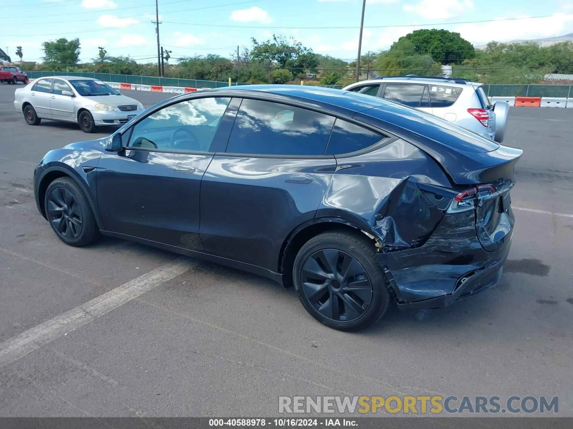 3 Photograph of a damaged car 7SAYGDEE6RF183836 TESLA MODEL Y 2024