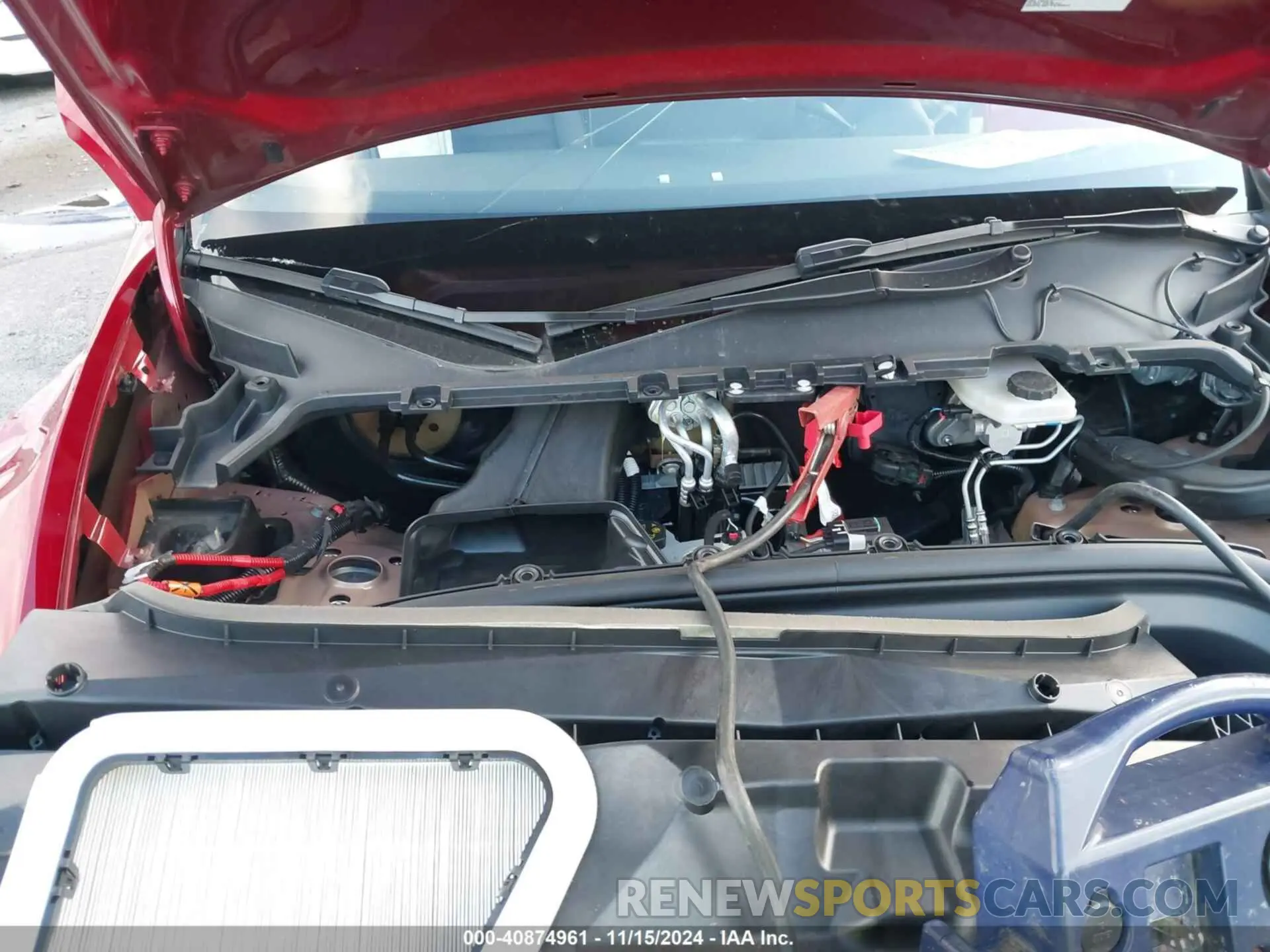 10 Photograph of a damaged car 7SAYGDEE6RF988624 TESLA MODEL Y 2024