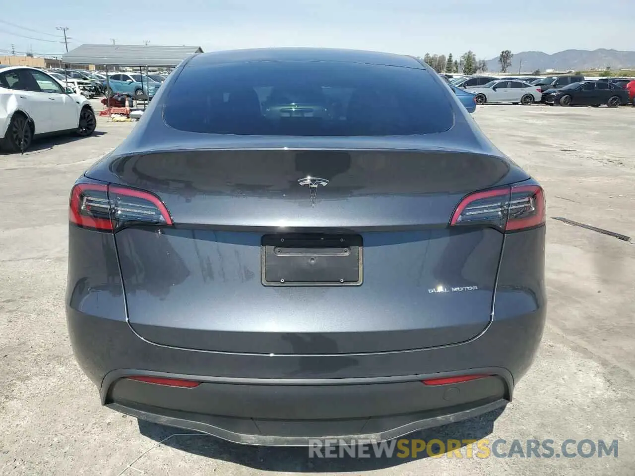 6 Photograph of a damaged car 7SAYGDEE7RA216985 TESLA MODEL Y 2024
