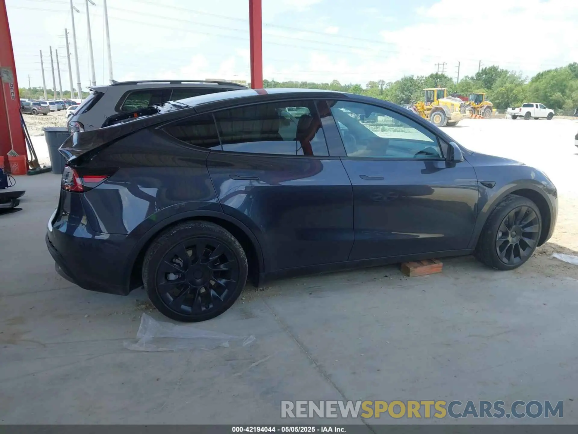 13 Фотография поврежденного автомобиля 7SAYGDEE7RA229591 TESLA MODEL Y 2024