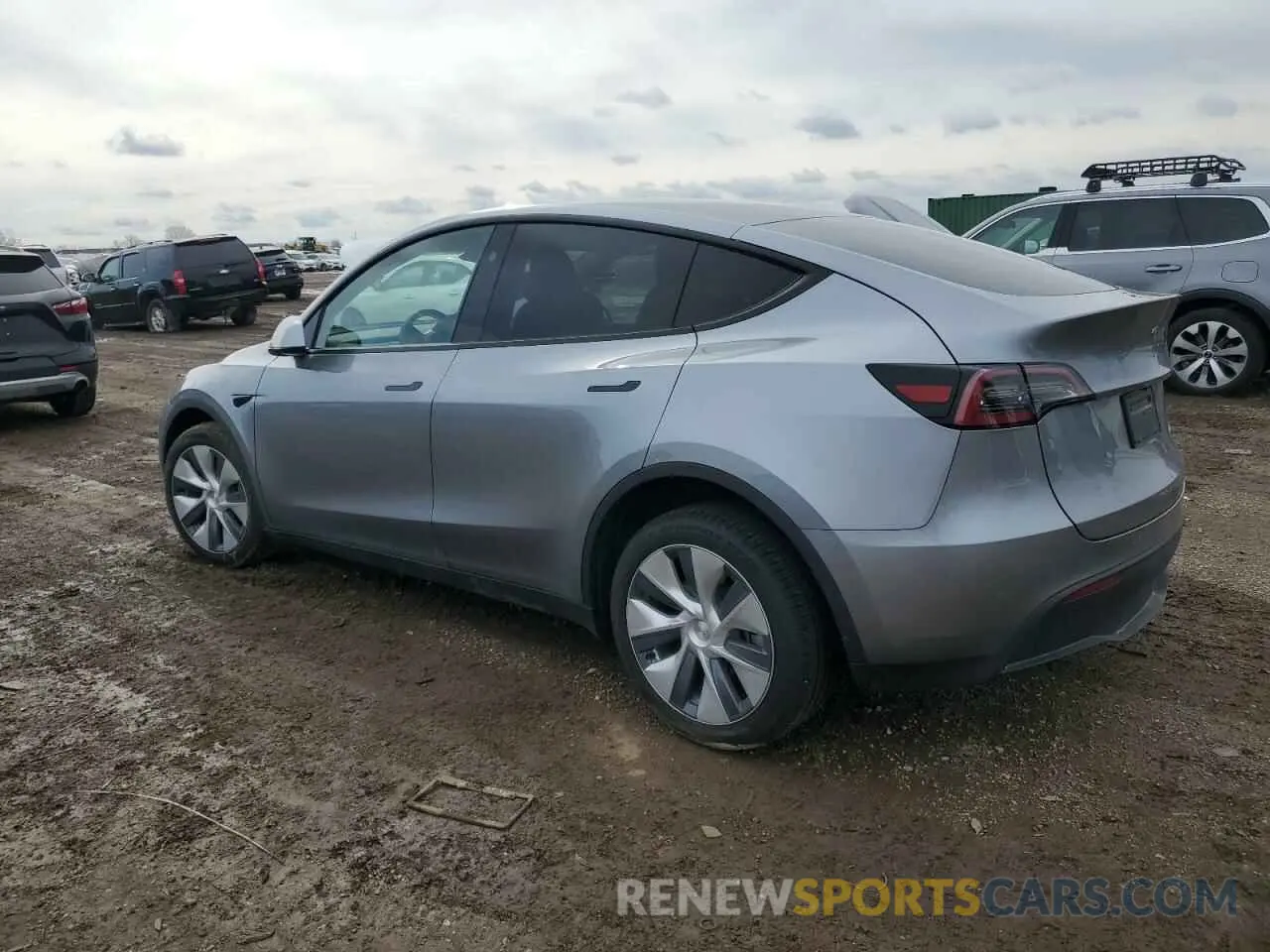 2 Фотография поврежденного автомобиля 7SAYGDEE7RA288057 TESLA MODEL Y 2024