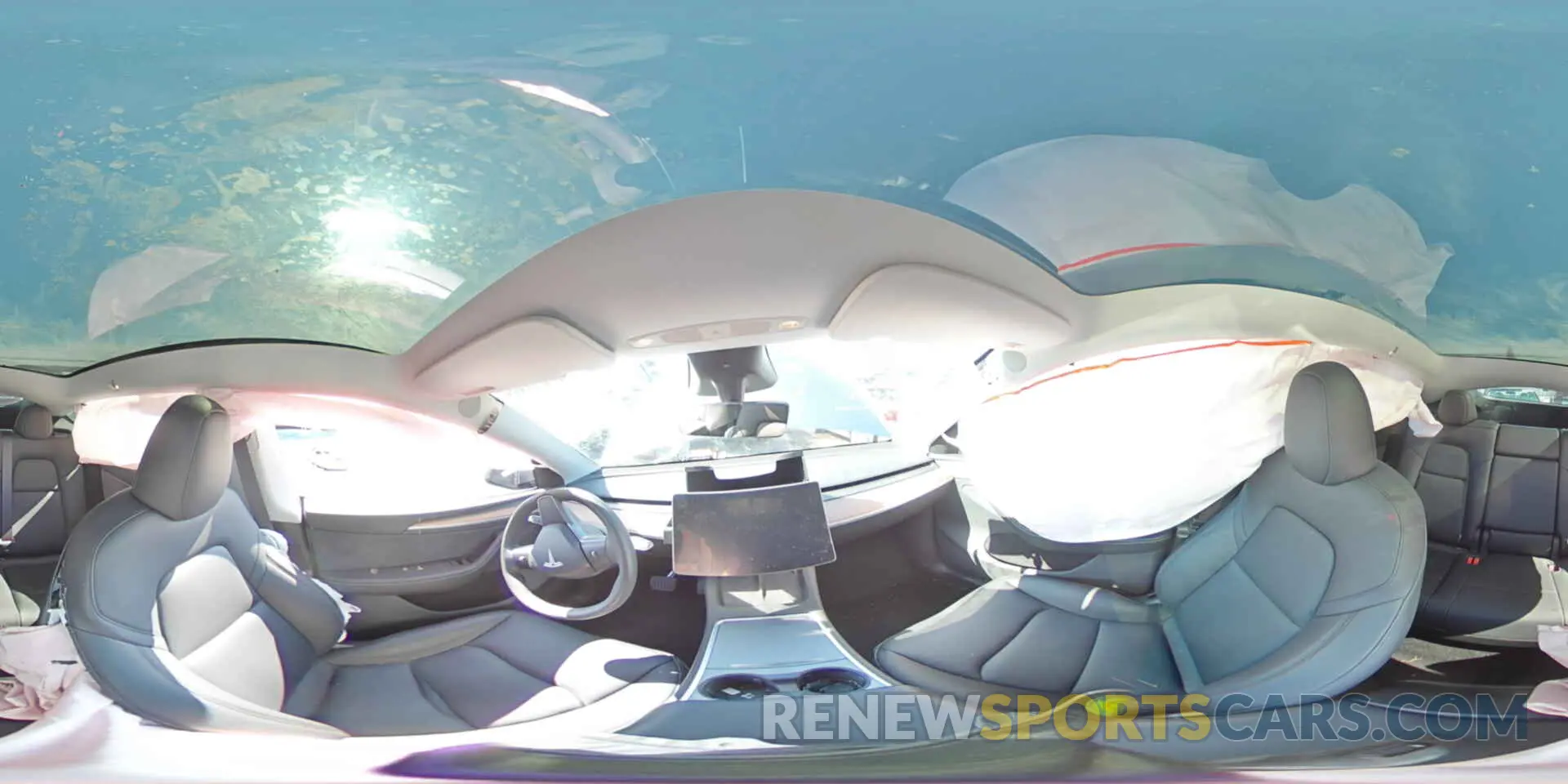 12 Photograph of a damaged car 7SAYGDEE7RA330095 TESLA MODEL Y 2024