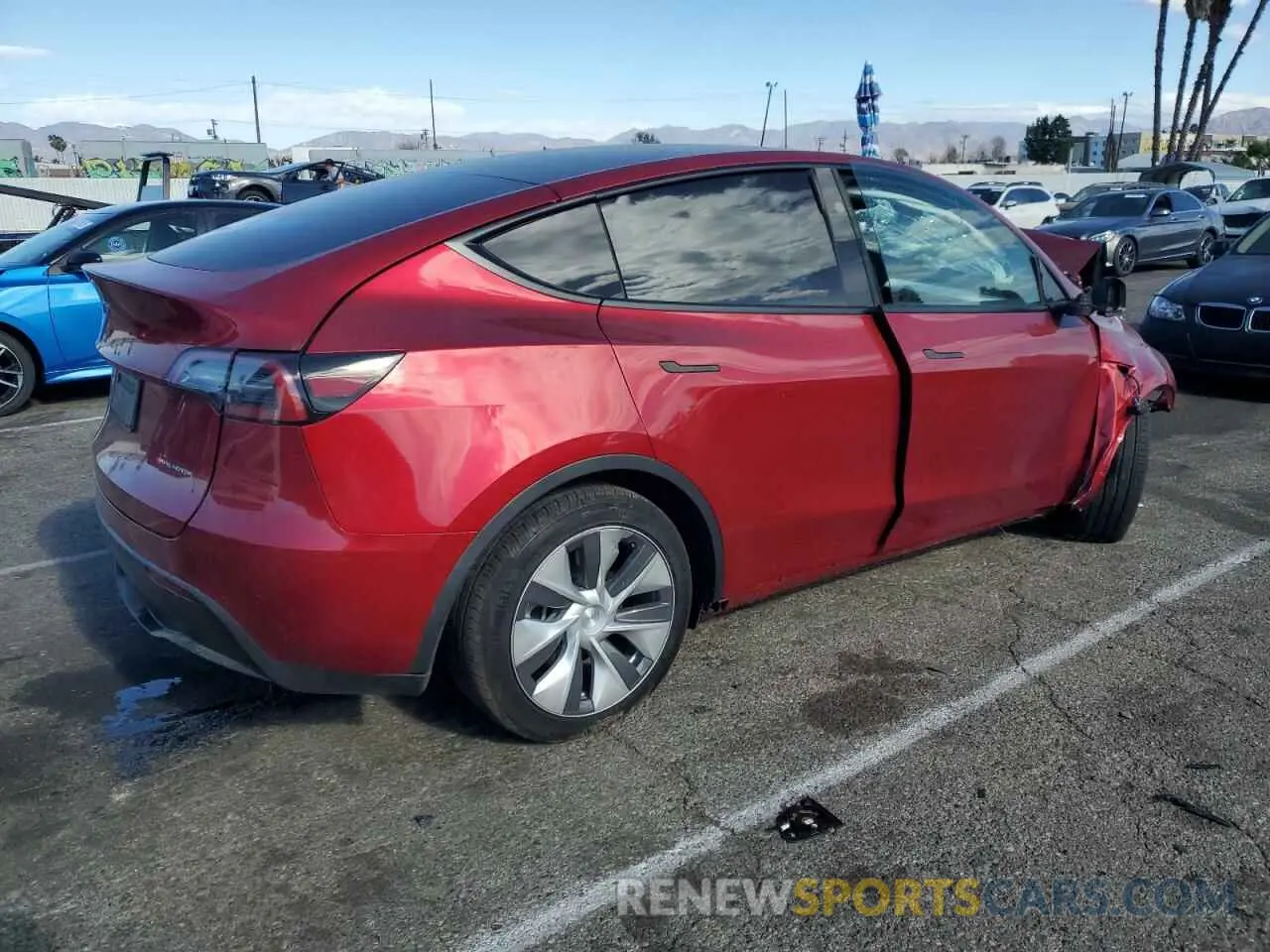 3 Photograph of a damaged car 7SAYGDEE7RF009984 TESLA MODEL Y 2024