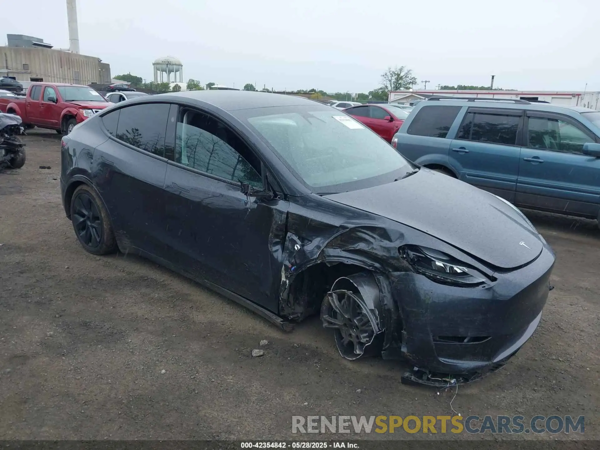6 Photograph of a damaged car 7SAYGDEE7RF150263 TESLA MODEL Y 2024