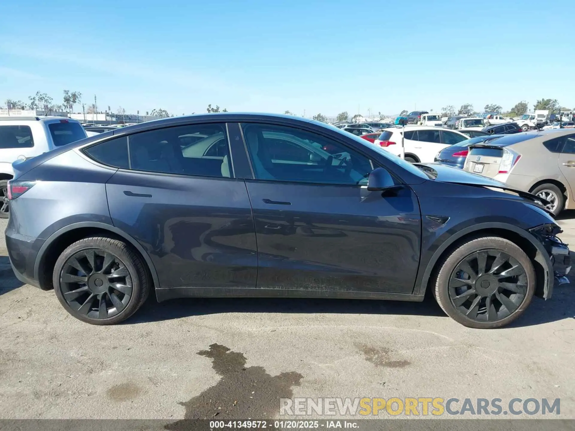 14 Фотография поврежденного автомобиля 7SAYGDEE8RA238834 TESLA MODEL Y 2024