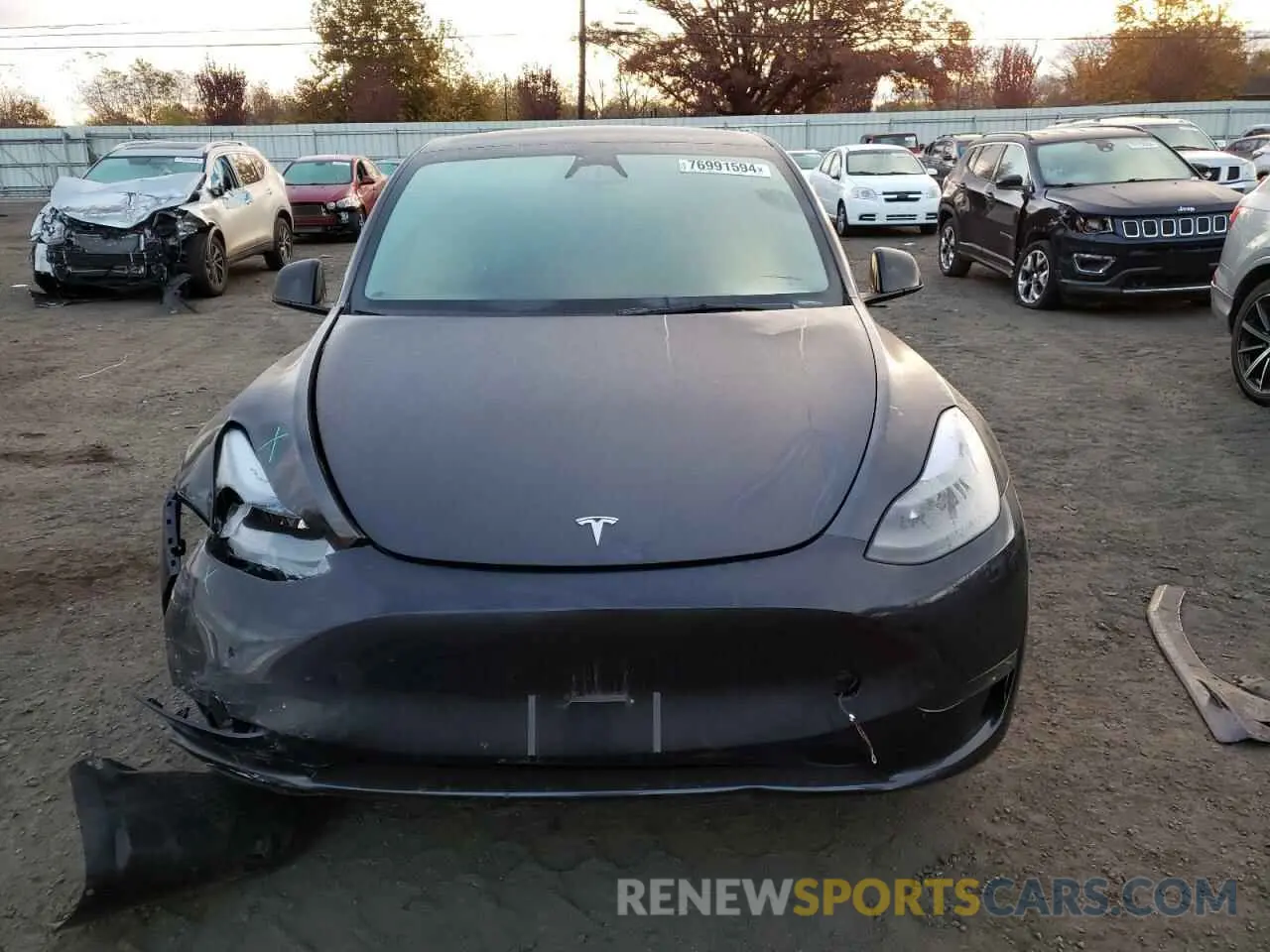 5 Фотография поврежденного автомобиля 7SAYGDEE8RA252555 TESLA MODEL Y 2024