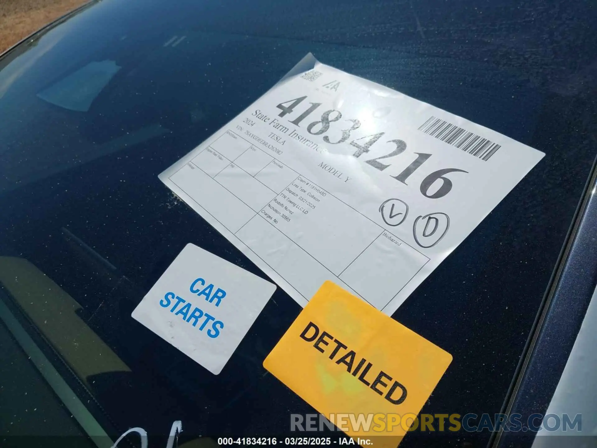 20 Photograph of a damaged car 7SAYGDEE8RA262082 TESLA MODEL Y 2024