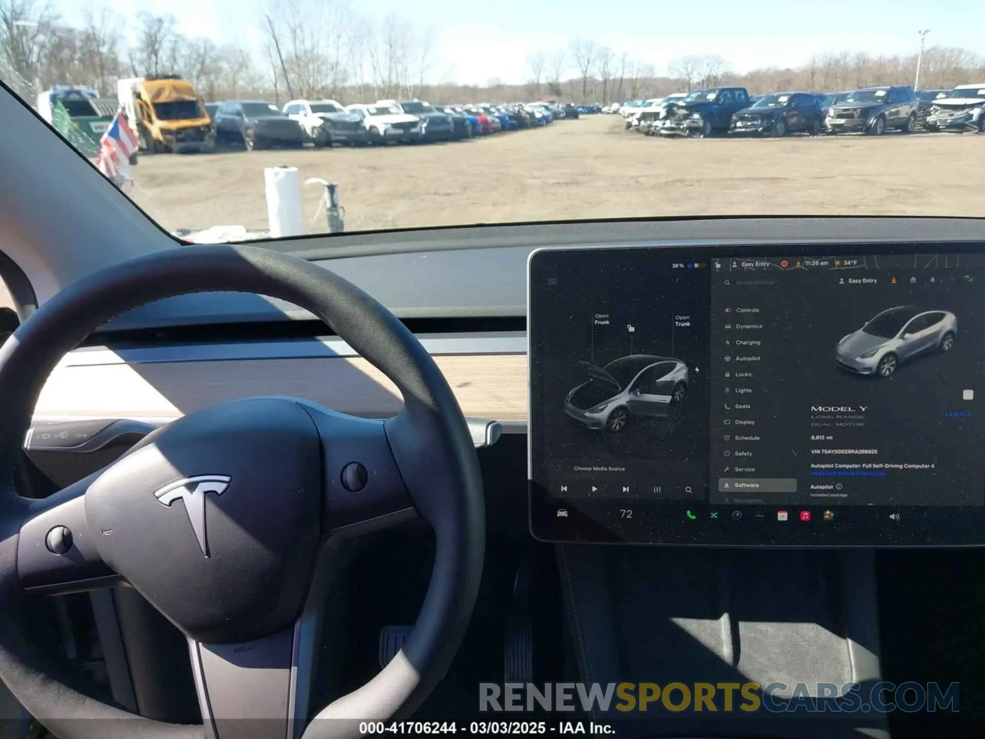 18 Photograph of a damaged car 7SAYGDEE8RA288925 TESLA MODEL Y 2024