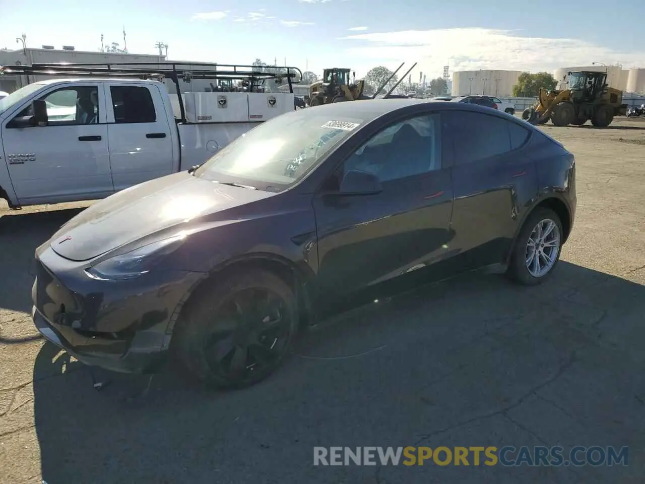 1 Фотография поврежденного автомобиля 7SAYGDEE8RF013994 TESLA MODEL Y 2024