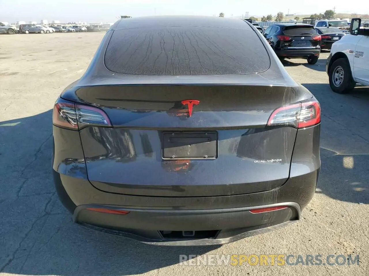 6 Фотография поврежденного автомобиля 7SAYGDEE8RF013994 TESLA MODEL Y 2024
