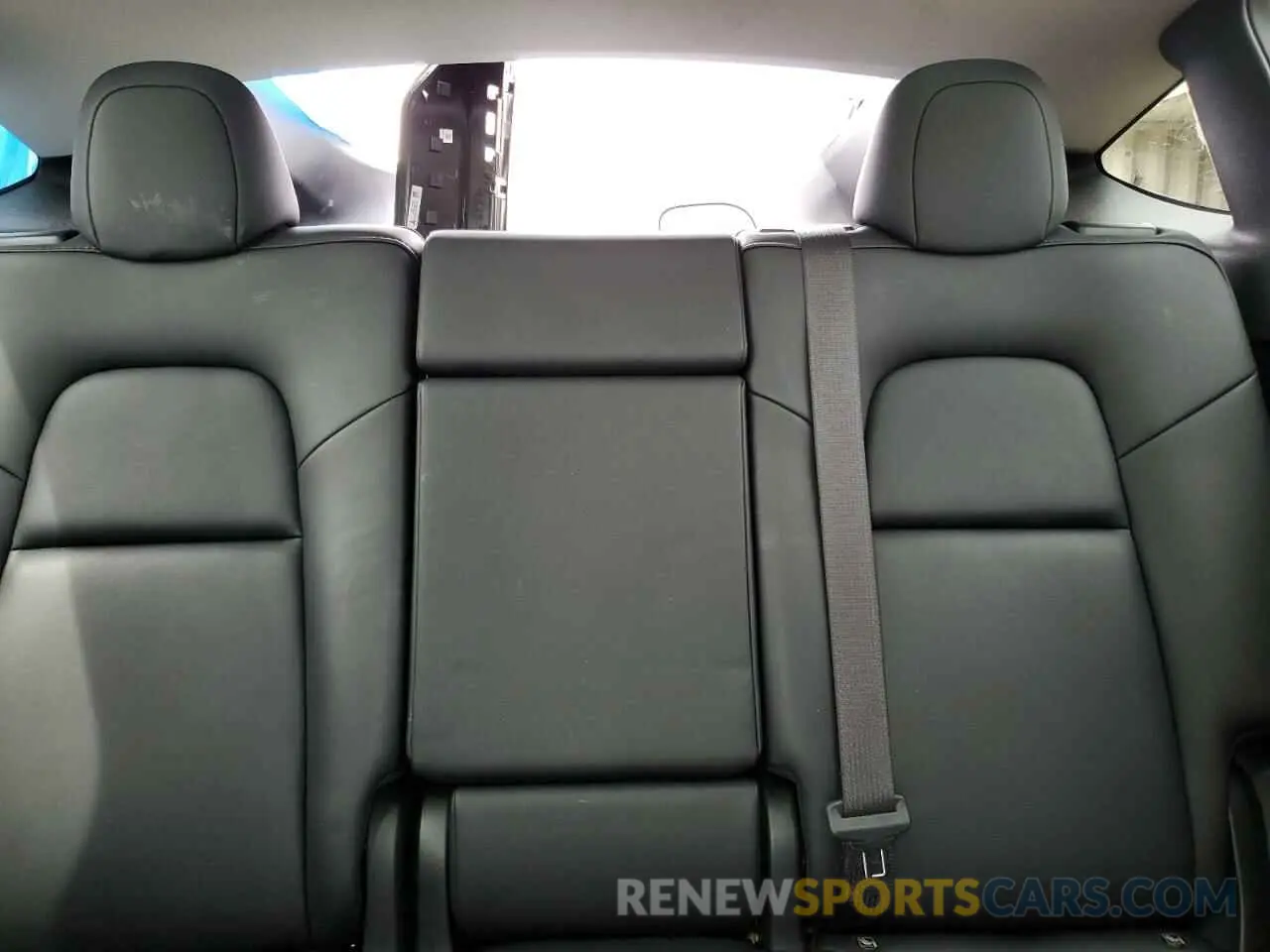 10 Фотография поврежденного автомобиля 7SAYGDEE8RF060376 TESLA MODEL Y 2024