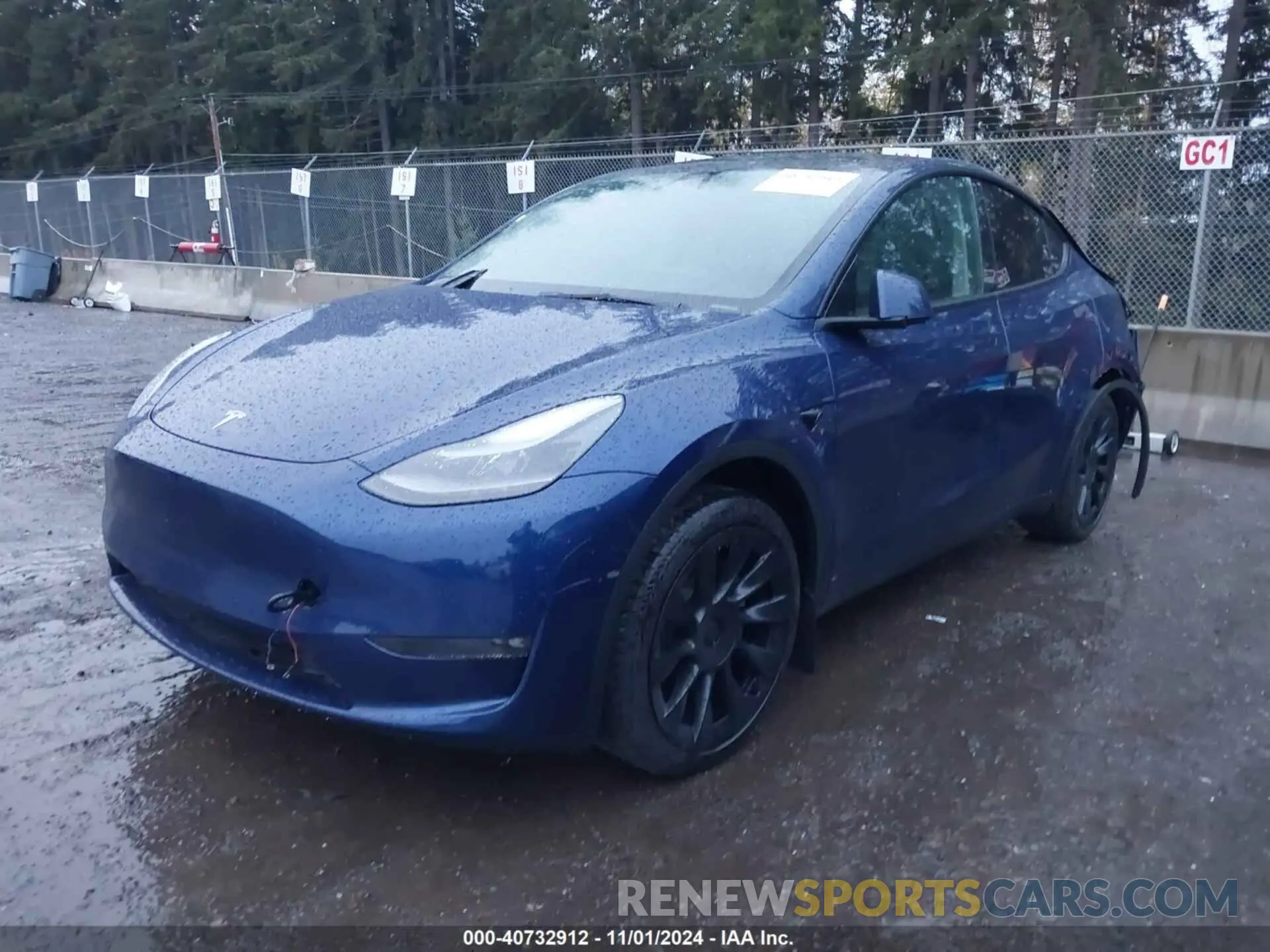 2 Фотография поврежденного автомобиля 7SAYGDEE8RF114761 TESLA MODEL Y 2024
