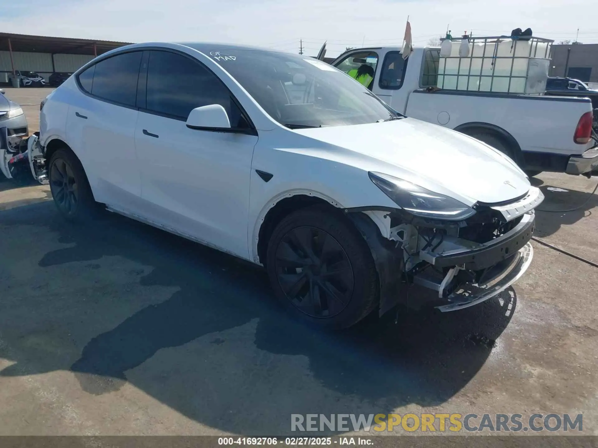 1 Photograph of a damaged car 7SAYGDEE8RF161370 TESLA MODEL Y 2024