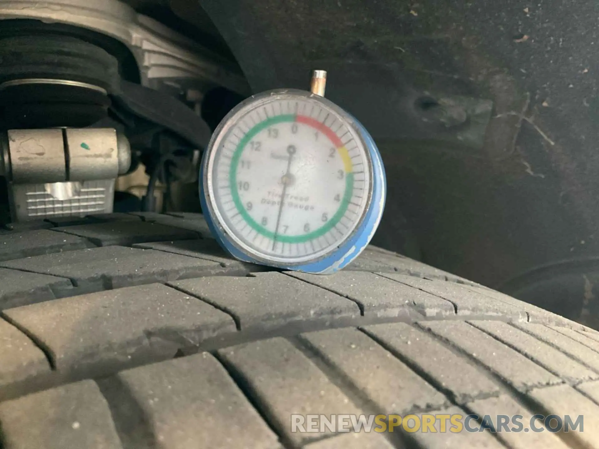 18 Photograph of a damaged car 7SAYGDEE8RF986468 TESLA MODEL Y 2024