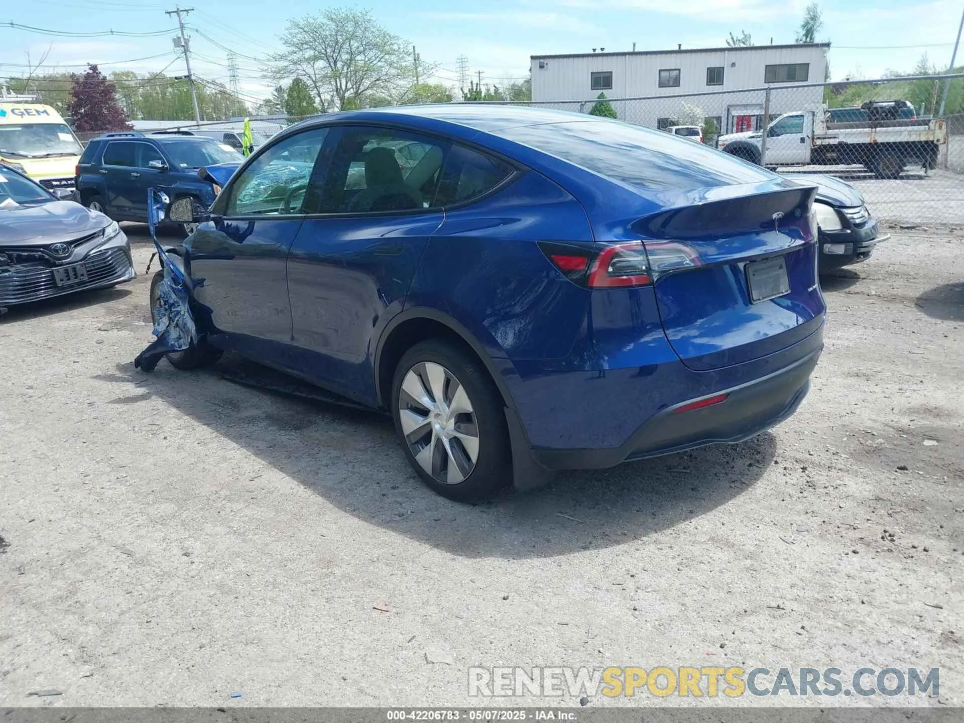 3 Photograph of a damaged car 7SAYGDEE9RA219631 TESLA MODEL Y 2024