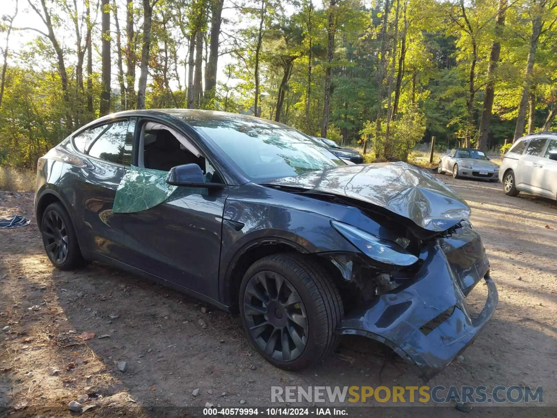 1 Фотография поврежденного автомобиля 7SAYGDEE9RA243556 TESLA MODEL Y 2024