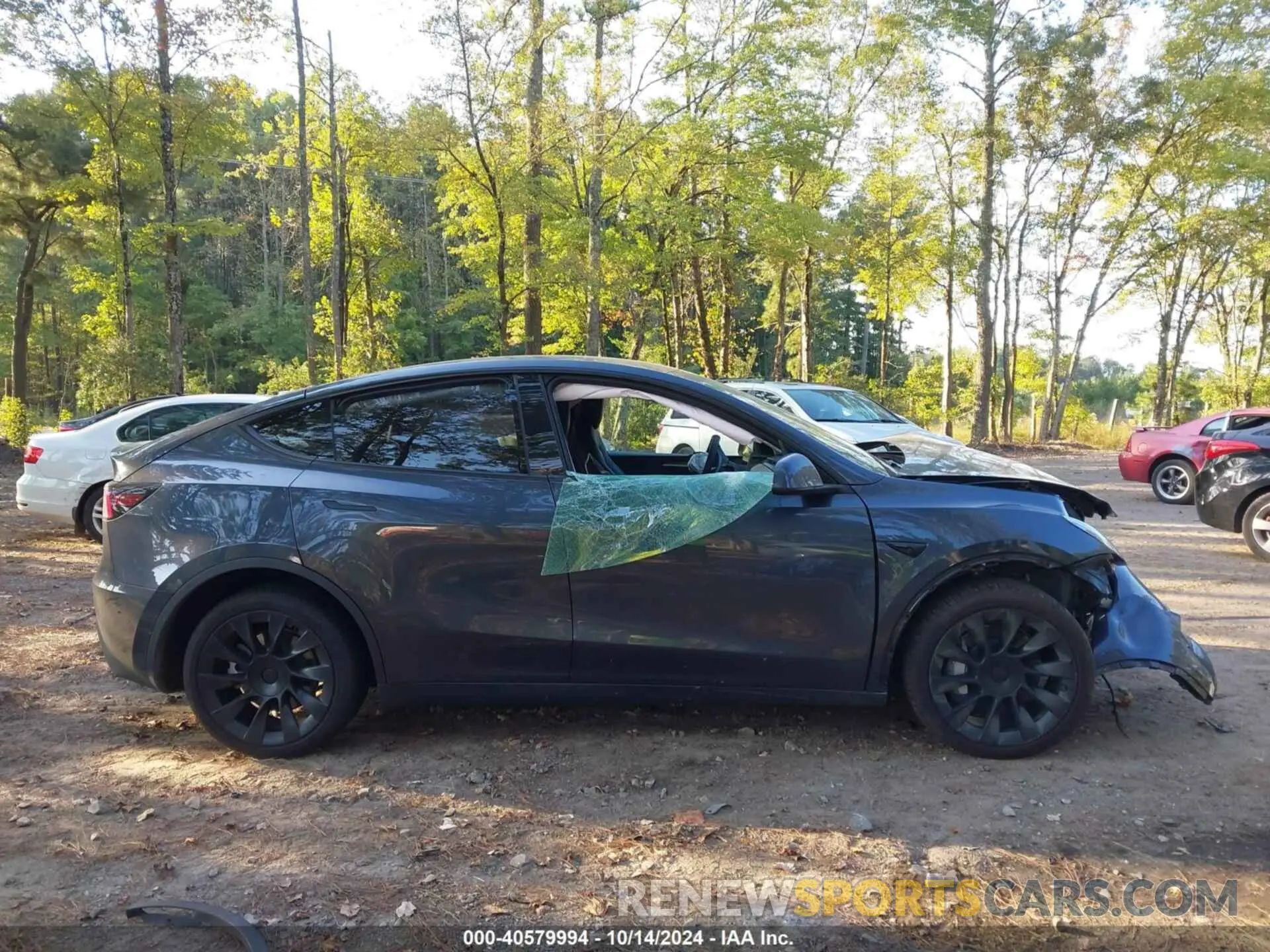 13 Фотография поврежденного автомобиля 7SAYGDEE9RA243556 TESLA MODEL Y 2024