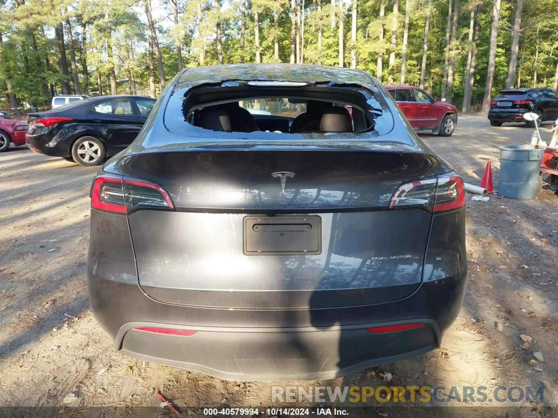 16 Фотография поврежденного автомобиля 7SAYGDEE9RA243556 TESLA MODEL Y 2024