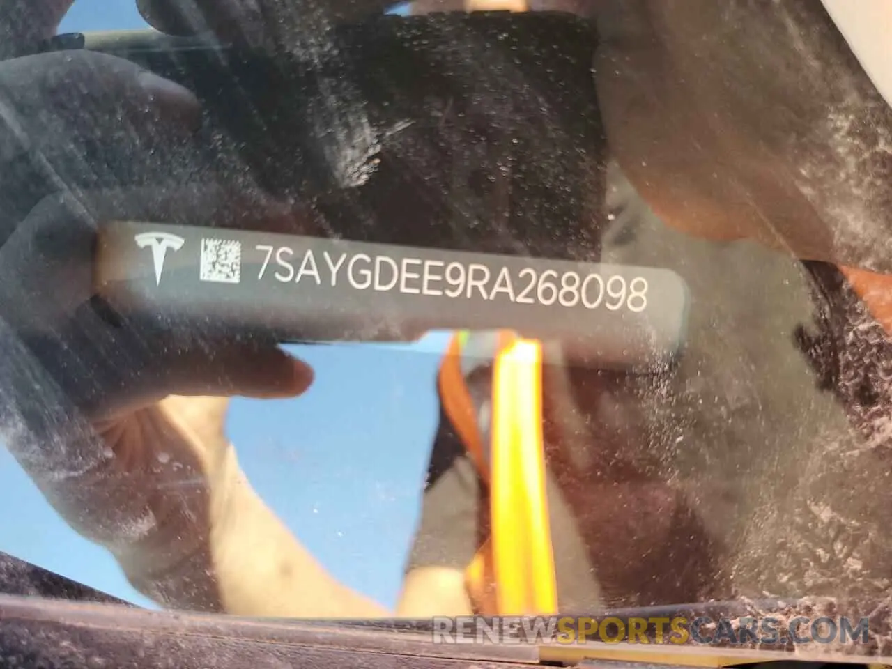 12 Photograph of a damaged car 7SAYGDEE9RA268098 TESLA MODEL Y 2024