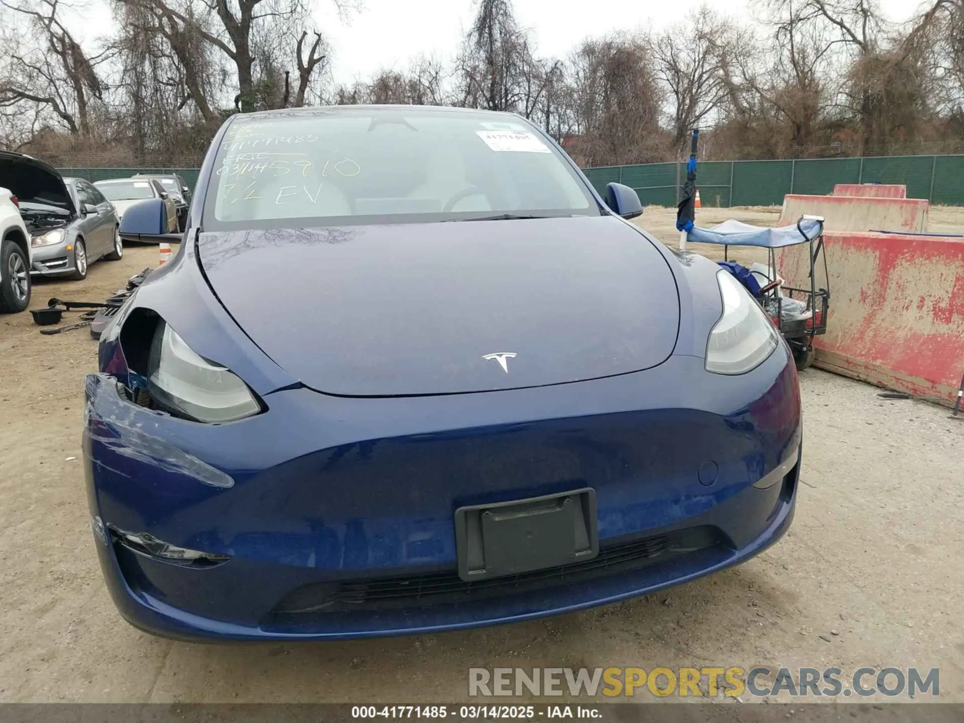 13 Фотография поврежденного автомобиля 7SAYGDEE9RA269882 TESLA MODEL Y 2024